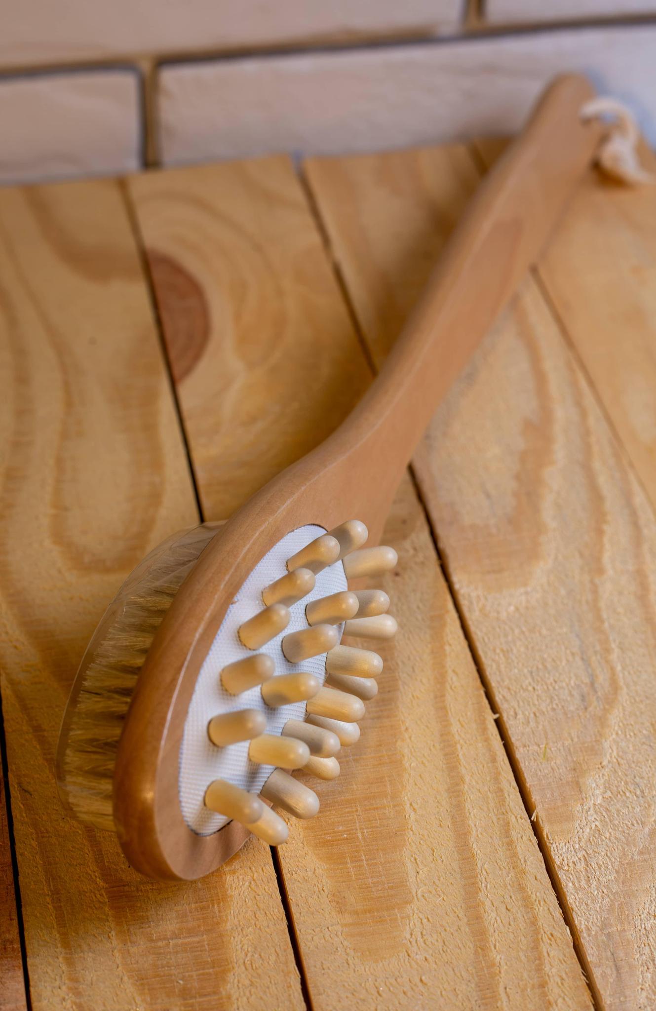 17" Long Handle Dual-Head Back Brush